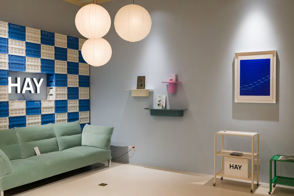 DecorHomeItems home furniture and decor collection